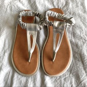 Reaction by Kenneth Cole Sandal for Kids.  Size 12.